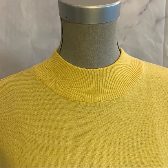 Vintage | Yellow Turtleneck Sweater - Picture 6 of 12